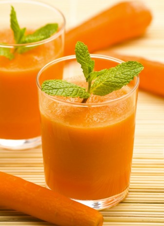 Морковный сок с мёдом